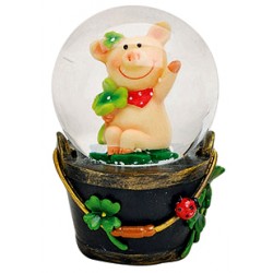 Boule à neige cochon trèfle résine 7 cm
