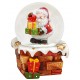 Boule à neige Père Noël cadeaux résine 9 cm