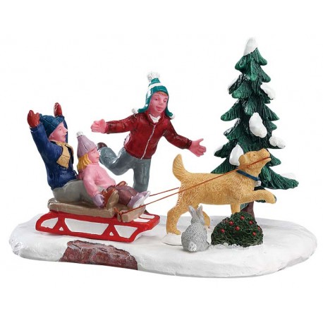 Enfants et leur chien avec luge Lemax Vail Village