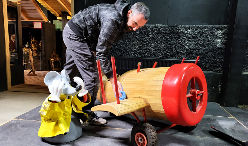 nouvelle-scene-la-magie-des-automates-avions-et-souris-entretien